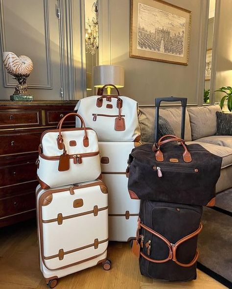 Stylish Luggage, Classy Winter Outfits, Luggage Case, Luggage Bags Travel, Bag Suitcase, Hand Luggage, Bags Travel, Suitcases, Branded Bags