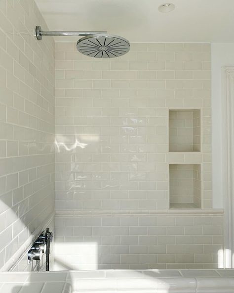 a copenhagen home (@a.copenhagen.home) | Instagram Copenhagen Home, Half Wall Shower, Bathroom Ensuite, Making Glass, Bath Tiles, Downstairs Bathroom, Apartment Bathroom, Main Bathroom, Bathroom Inspo