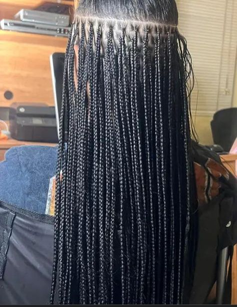 Xs Knotless Braids Parting Guide, Small Full Knotless Braids, Long Small Knotless Braids, Extra Small Knotless Box Braids, Extra Small Knotless Braids, Small Knotless Box Braids Long, Micro Knotless, Black Knotless Braids, Knotless Plaits