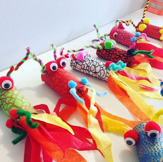 * * *La boite à idées de l' atelier 3B* * *: Le souffle du Dragon (cracheur de feu) Rat Crafts, New Year Crafts For Kids, Cny Craft, News Years Crafts For Kids, New Year Crafts, Diy Dragon, Recycle Craft, Chinese New Year Crafts For Kids, Chinese New Year Activities