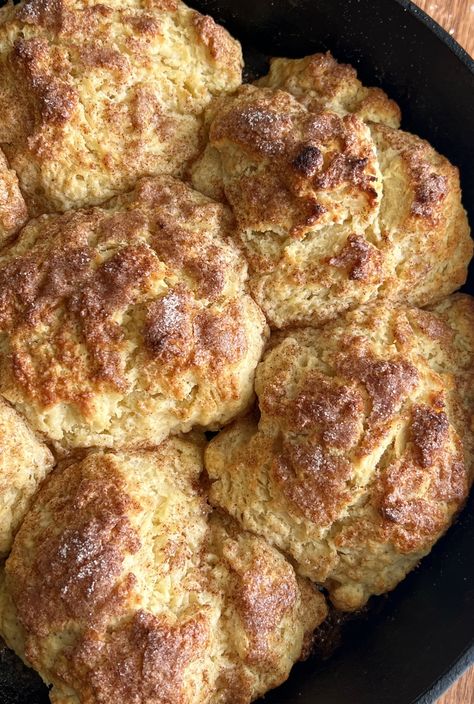 Cathead Biscuits Recipe, Cathead Biscuits, Benefits Of Sourdough, Soft Biscuits, Using Sourdough Discard, Sourdough Biscuits, Cinnamon Biscuits, Cinnamon Crunch, Biscuits Recipe