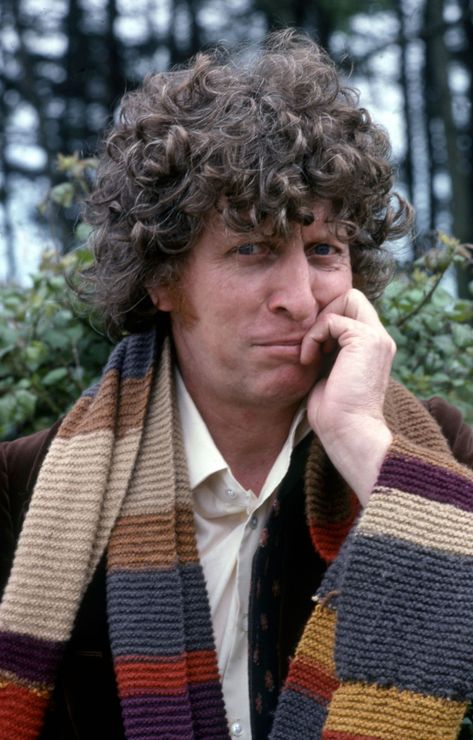 Scifi Doctor, Dr Who Tom Baker, Disneysea Tokyo, Doctor Aesthetic, Fourth Doctor, Jon Pertwee, Doctor Who Tv, Tom Baker, 4th Doctor