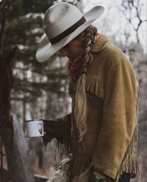 Western Grunge Aesthetic, Cowgirl Photoshoot, Cowboy Photography, Western Grunge, Western Photoshoot, Western Photography, Cowboy Aesthetic, Cowgirl Aesthetic, Western Aesthetic