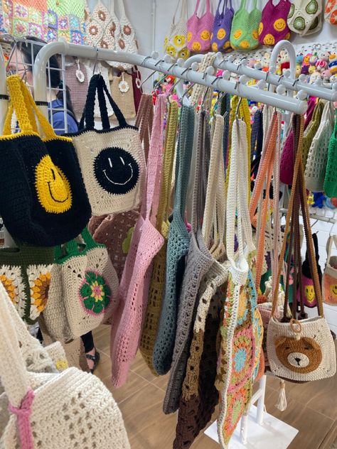 Crochet Business Aesthetic, Crochet Stall Ideas, Crochet Shop Ideas, Crochet Market Stall, Crochet Craft Fair, Stall Display, Crochet Store, Crochet Fairy, Crochet Shop