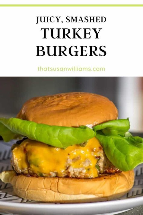 Nobody wants a dry burger! Try this recipe for Juicy Smashed Turkey Burgers with Cheddar and Parsley : a few extra ingredients bring juiciness and flavor to what could have been the taste of dry sadness. #turkey #wildturkey #turkeyburger #smashedburger #juicy Easy Turkey Burgers, Homemade Turkey Meatballs, Meal Ideas For Dinner, Best Turkey Burgers, Pasta One Pot, Yellow Bliss Road, Turkey Meatball Recipe, Dinner Favorites, Turkey Burger Recipes