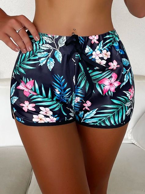 Tropical Print Swim Shorts | SHEIN USA Resort Pants, Tankini With Shorts, Swim Shorts Women, Pants Short, Cargo Pants Outfit, Swim Tankini, Beach Swimsuit, Printed Swim, Womens Bathing Suits