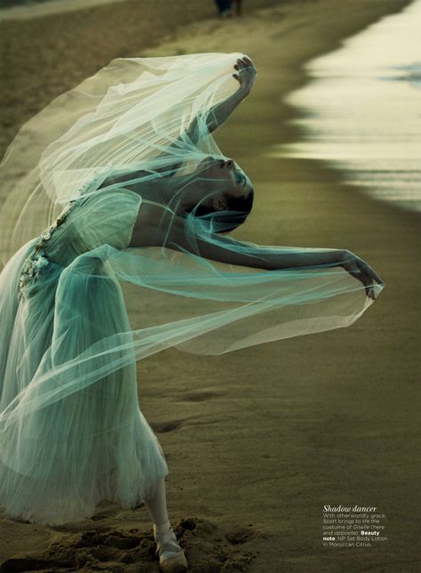 shadow dancer by Will Davidson Isadora Duncan, Australian Ballet, Mode Editorials, Blowing In The Wind, Dance Movement, Ballet Beautiful, Vogue Australia, Foto Art, Dance Art