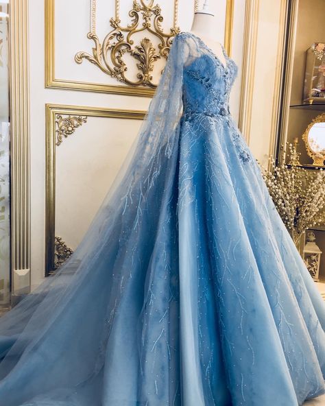 Light Blue Gowns Elegant Royal, Blue Gowns Elegant, Blue Princess Dresses, Princess Dress Blue, Blue Gowns, Blue Princess Dress, Blue Ball Gown, Magical Dress, Quinceanera Dresses Blue