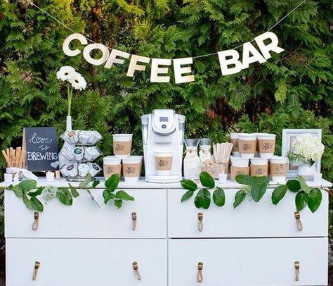 Bar Ideas Diy, Breakfast Bar Ideas, Coffee Bar Wedding, Diy Bridal Shower, Drink Bar, Coffee Wedding, Event Planning Tips, Bridal Shower Diy, Bridal Shower Brunch