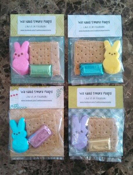 Here's my version of the S'mores Peeps treat bags that we made on 3/28/13:  We Need S'more Peeps - Like us on Facebook!  www.Facebook.com/TraditionsApartments Peeps Marketing Ideas, Apartment Prospect Gift Ideas, Spring Pop By Ideas, Spring Marketing Gifts, Spring Resident Events, Easter Marketing Ideas, Treats For The Office, Peep Treats, Spring Marketing Ideas