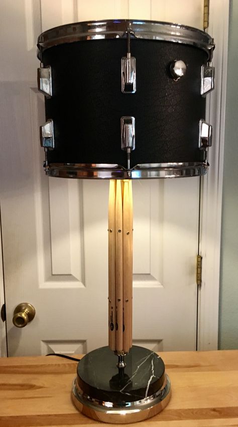 Drum Lamp Drummer Bedroom, Drum Decor Ideas, Repurposed Drums, Drum Room Ideas, Drum Furniture, Music Themed Rooms, Music Furniture, Music Room Design, Music Bedroom