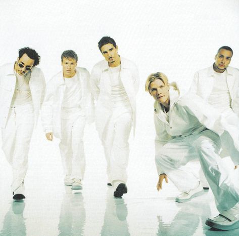 90s Boy Bands, Backstreet's Back, 1990s Photos, Boys Posters, Kevin Richardson, 2000s Fashion Trends, Band Fashion, Band Outfits, Boy Celebrities