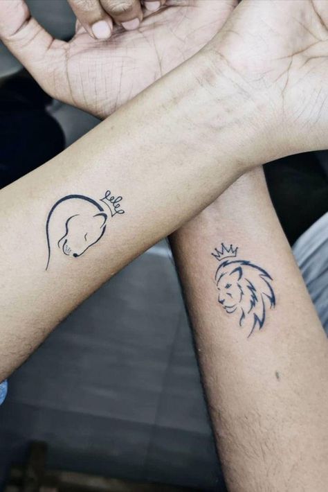 Unique Couple Tattoos, Simple Couples Tattoos, Lion And Lioness Tattoo, Infinity Couple Tattoos, Wörter Tattoos, Partner Tattoos, Best Couple Tattoos, Cute Couple Tattoos, Lioness Tattoo