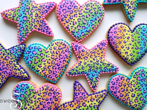 Leopard Print Cookies, Cheetah Birthday Party, Lisa Frank Birthday Party, Cheetah Party, Cheetah Birthday, Rainbow Leopard Print, Rainbow Leopard, Creative Cookies, 30th Birthday Parties