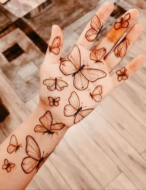 Cute Butterfly Mehndi Designs For Kids Henna Tattoo Designs Unique, Aesthetic Henna Designs Butterfly, Butterfly Mehendi Designs, Modern Henna Designs Style, Non Traditional Henna, Eid Mehndi Designs Simple, Aesthetic Henna Design, Minimalistic Henna, Butterfly Henna Designs