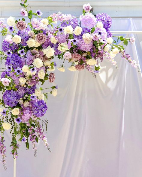 Got to love an arbor piece/floral swag 🪻very demure...very mindful. Wisteria Wedding, Floral Swag, Wedding Florals, Purple Lilac, Wisteria, Arbor, Wedding Inspo, Floral Wedding, Wedding Flowers