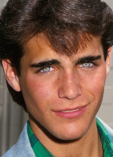 Brian Bloom, Google Search, Hair