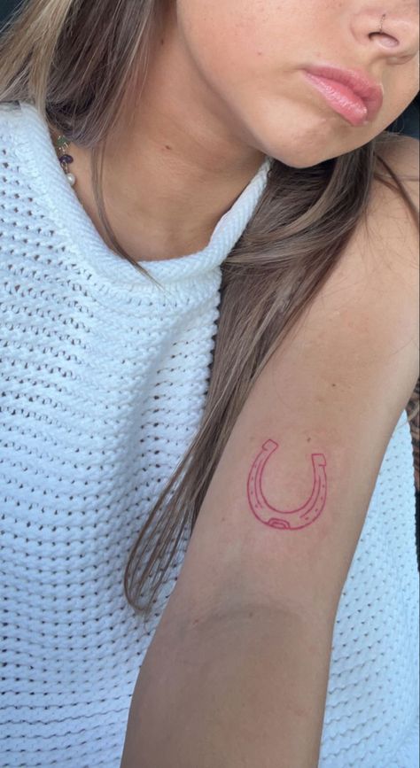 Southern Tattoos, Klimt Tattoo, Ox Tattoo, Horseshoe Tattoo, Horse Shoe Tattoo, Cowboy Tattoos, Texas Tattoos, Western Tattoos, Vine Tattoos