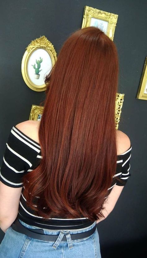 Warm Scarves, Cabello Hair, Red Hair Inspo, Ginger Hair Color, Copper Hair Color, Hair Color Auburn, Styles Ideas, Auburn Hair, Haircuts For Women