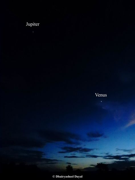 Venus and Jupiter in Evening Sky. #eveningsky #evening #sky #skyphotography #eveningphotography #planets #venus #jupiter #photography Jupiter Photography, Astronomy Aesthetic, Venus And Jupiter, Venus Jupiter, Evening Sky, Sky Photography, Astronomy, Planets, Lockscreen Screenshot