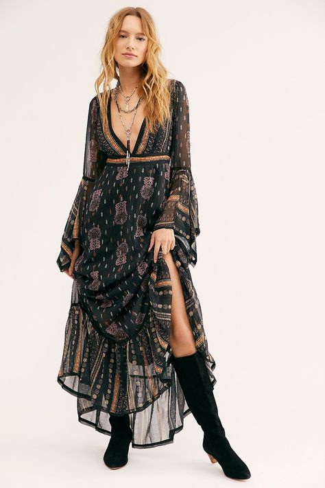 Boho Maxi Dress Outfit, Moda Hippie, Look Boho Chic, Mode Hippie, Vestidos Vintage, Boho Maxi, Looks Vintage, Free People Dresses, Free People Dress