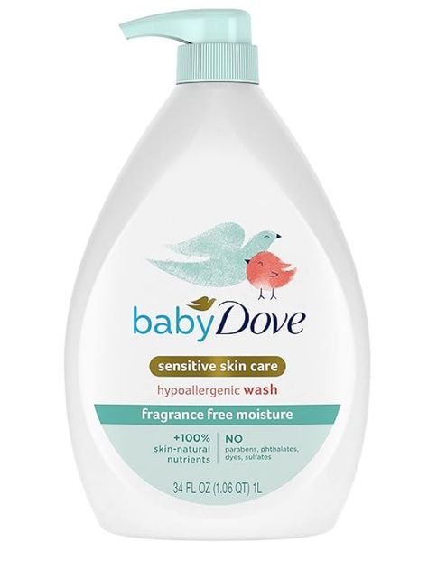 This baby soap is so amazing for sensitive skin and smells so nice! Newborn Baby Accessories, Dove Sensitive Skin, Baby Body Wash, Mom Dr, Baby Bathroom, Hair Cleanser, Baby Soap, Baby Bath Time, Bath Girls