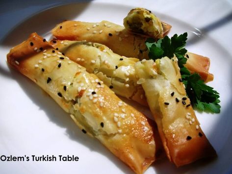 Turkish Street Food, Savory Pastries, Malaysian Recipes, Armenian Food, Noodle Soups, Recipes Seafood, Armenian Recipes, Turkish Breakfast, Irish Food