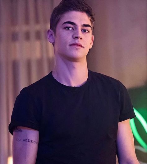 After Movie Updates on Instagram: “New still of Hardin! 🔥 via @aftermoviero / @afterfilm.de  #aftermovie #afterseries #after #herofiennestiffin #hardinscott #annatodd…” Hero Fiennes Tiffin Aesthetic, Hero Fiennes-tiffin And Josephine, Hero Fiennes Tiffin After, Hero Fiennes Tiffin Hardin, Hot Hero, Hardin Scott, After Movie, Cute Actors