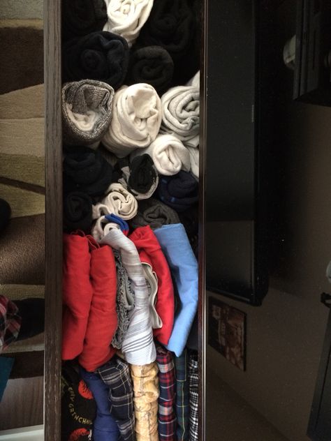 Men underwear and sock drawer organization. Sock Drawer Organization, House Organization, Diy Organizer, Drawer Organization, Sock Drawer, Drawer Organizers, Laundry Clothes, Laundry Organization, Home Organization