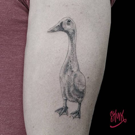 Runner Duck Tattoo, Eagle Tattoo Girl, Running Girl Tattoos, Indian Horse Tattoo, Hermes Tattoo, Runner Tattoo, Goose Tattoo, Pinterest Tattoo Ideas, Running Tattoo