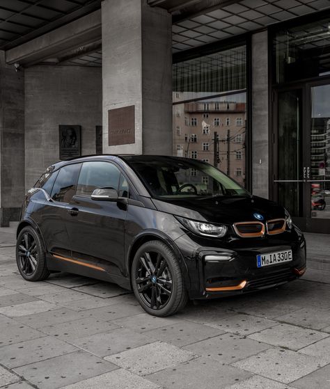 Goals 2025, Bmw I, Bmw I3, Bmw I8, Bmw Series, Nice Cars, Hybrid Car, Futuristic Design, Car Styling