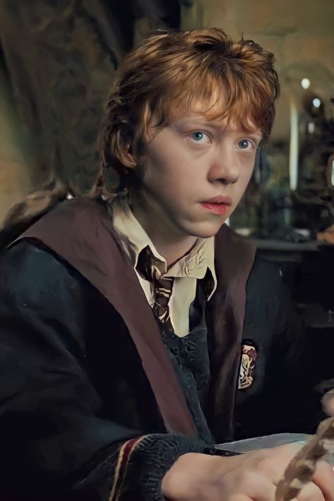 Ron Weasley Icons: Harry Potter and the Prisoner of Azkaban Characters From Books, Characters Singing, Ron Weasley Aesthetic, Rupert Grint Ron Weasley, Weasley Aesthetic, Ron And Harry, Harry Potter Ron Weasley, Gryffindor Aesthetic, Ronald Weasley