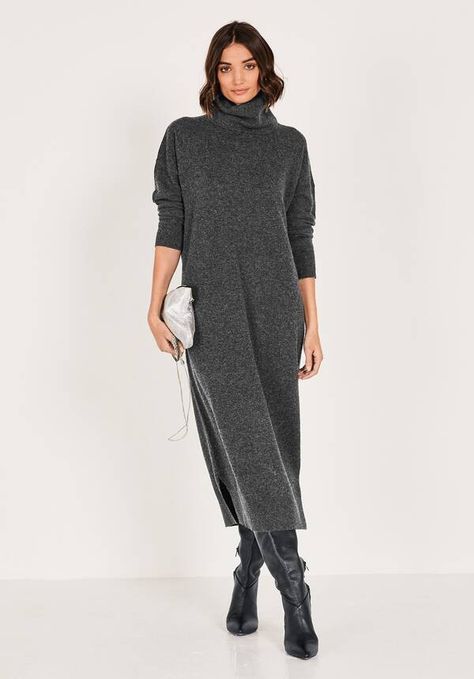 Knitted Maxi Dress, Woolen Dress, Beautiful Midi Dresses, Wool Knitted Dress, Sweater Dress Outfit, Womenswear Fashion, Roll Neck Sweater, Flattering Dresses, Maxi Knit Dress