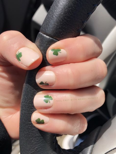 Good Luck Nail Art, Dublin Inspired Nails, Four Leaf Clover Nail Art, Nails For Ireland, Ireland Inspired Nails, Irish Flag Nails, Nails For Ireland Trip, 4 Leaf Clover Nails, Clover Nails Design