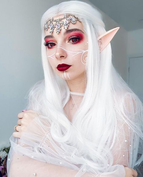 Tilka Play, Elven Woman, Halloween Usa, Pinterest People, Elf Cosplay, Drawing Women, Fairy Girls, Almond Eyes, White Makeup