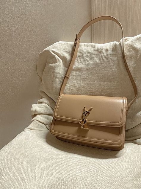 Beige Bag Aesthetic, Ysl Handbags, Aesthetic Bags, Bag Obsession, Bag Aesthetic, Beige Bag, Fancy Bags, Bags Aesthetic, Beige Aesthetic