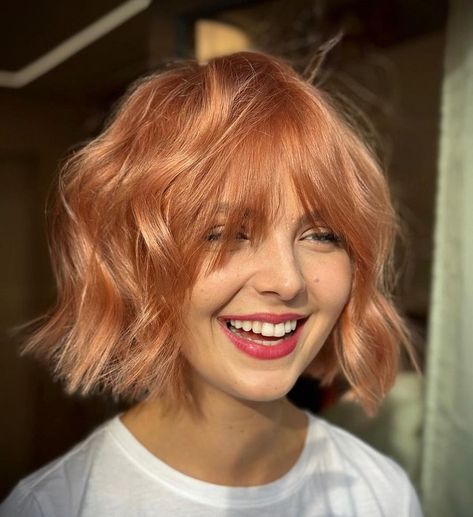 Hairstyles For Strawberry Blonde Hair, Apricot Red Hair, Short Wavy Copper Hair, Styling Super Short Hair, Peach Pumpkin Hair, Strawberry Blonde Bob With Bangs, Short Warm Blonde Hair, Short Strawberry Blonde, Strawberry Blonde Hairstyles