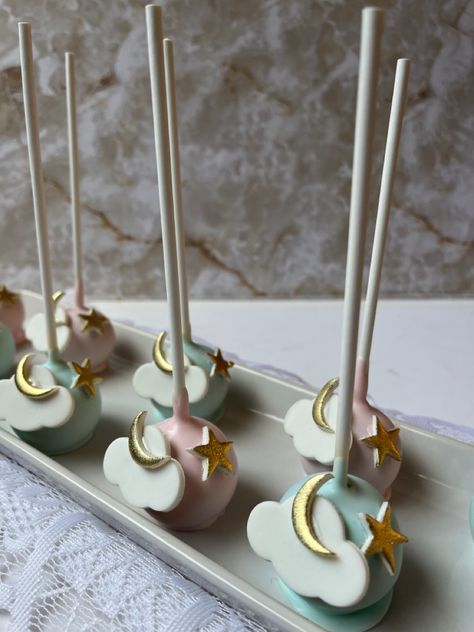 Gender Reveal Cake Pops, Cake Push Pops, Gender Reveal Baby Shower Themes, Mini Treats, Moon Baby Shower, Baby Shower Desserts, Gender Reveal Cake, Star Baby Showers, Moon Cake