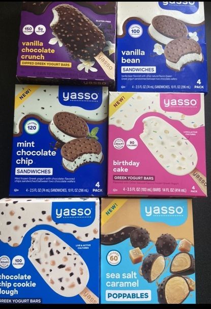 Yasso's Greek yogurt-based desserts are the perfect light and flavorful frozen treat to meet your every craving. Yasso Greek Yogurt Bars Copycat, Yasso Greek Yogurt Bars, Reeses Ice Cream, Greek Yogurt Dessert, Low Cal Snacks, Frozen Greek Yogurt, Yogurt Dessert, Yogurt Bar, Vanilla Chocolate