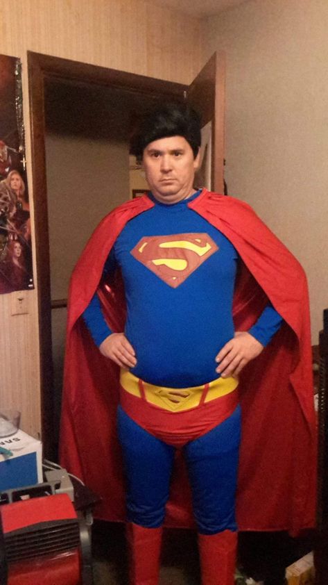 Superman Meme, Superman Costumes, Mirror Pic, Super Hero Costumes, Superman, Academic Dress, Collage, Memes, Funny