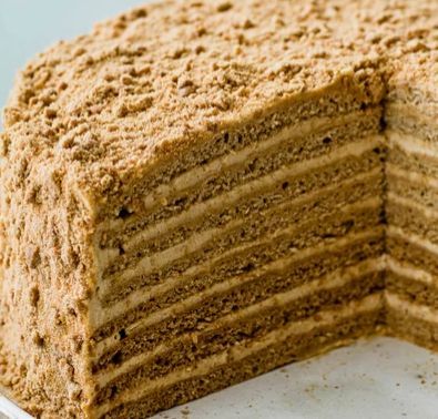 Ukrainian Honey Cake Recipe, Lithuanian Honey Cake, Latvian Honey Cake, Honey Layer Cake, Latvian Desserts, Colourful Recipes, Latvian Recipes, Diy Cake Recipes, Latvian Food