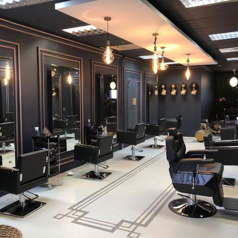 Barber Shop Interior Design, Luxury Barbershop, Acrylic Pedicure, Salon Decor Studio, Modern Barber Shop, Barbershop Design Interior, Manicure Spa, Barbershop Ideas, Interior Design India