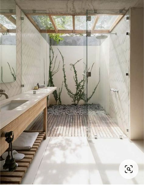 Bathroom Outdoor Design, No Glass Bathroom, Master Bath With Skylight, Open Air Bathroom, Shower With Window, Outside Bathroom, Skylight Bathroom, Skylight Design, Indoor Outdoor Bathroom