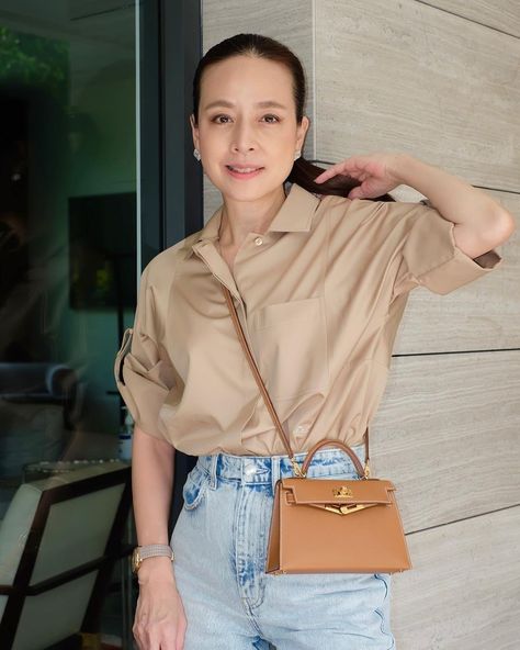 Kelly 20 Hermes Outfit, Hermes Mini Kelly Bag Outfit, Hermes Kelly Outfit Casual, Hermes Kelly Mini Outfit, Hermes Kelly 20 Outfit, Mini Kelly Hermes Outfit, Mini Kelly Outfit, Luxury Outfits Classy, Kelly Outfit