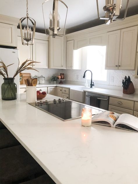 We swapped our granite for these gorgeous white quartz countertops and we LOVE them! #quartzcountertops White Kitchens With Quartz Countertops, White Quartz Countertop Kitchen, Quartz Countertops Kitchen, Black Quartz Countertops, Small Kitchen Decoration, White Cabinets White Countertops, White Kitchen Countertops, White Quartz Countertops, Quartz Kitchen Countertops