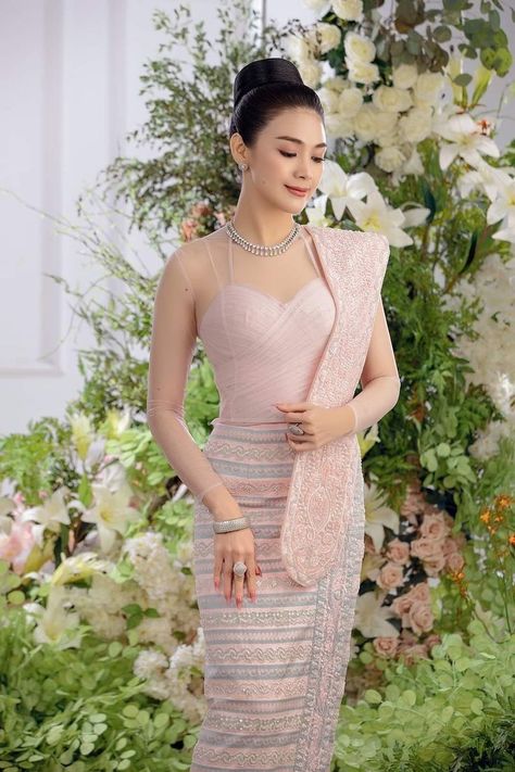 Myanmar Dress Design ရင်ခံ, Myanmar Wedding Dress Design Couple, Myanmar Wedding Dress Photo, ထိုင်မသိမ်း Design, Myanmar Dress Design ပွဲတက်, ပွဲတက် မြန်မာဝတ်စုံ Pattern, Myanmar Wedding Dress Design, Myanmar Wedding Photo, Myanmar Wedding Dress