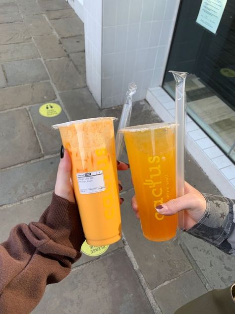 Fruit Boba Aesthetic, Mango Bubble Tea Aesthetic, Fruit Boba Tea Aesthetic, Mango Fruit Tea Boba, Boba Tea Mango, Mango Boba Aesthetic, Bubble Tea Popping Boba, Fruit Tea With Popping Boba, Bubble Fruit Tea