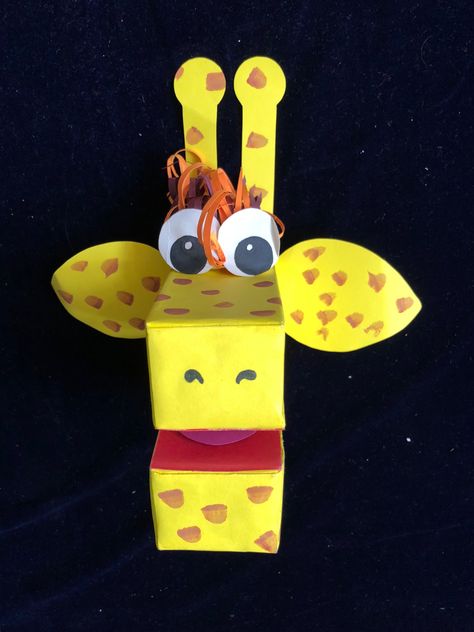 Giraffe Puppet, Box Puppet, Goat Mask, Girls Room Diy, Zoo Project, Sock Puppets, School Teacher, Girl's Room, Play Time