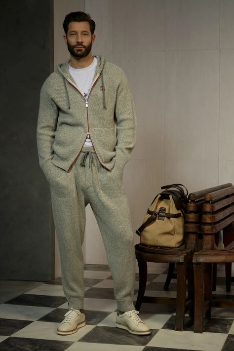 Bruno Cucinelli, Men Hair Color, Brunello Cucinelli Men, Soft Tailoring, Menswear Fashion Show, Vogue Russia, Cashmere Turtleneck, Menswear Fashion, Denim Button Down