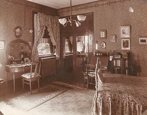 circa 1890 Victorian Rooms, Victorian House Interiors, Dollhouse Inspiration, Old House Interior, Victorian Home Interior, Victorian Bedroom, Victorian Interior, Victorian Interiors, Victorian Decor